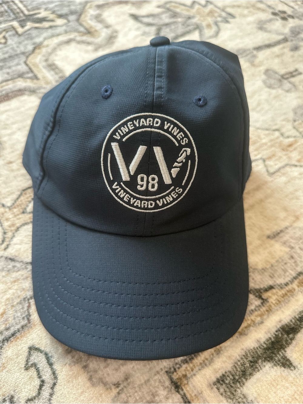 Vineyard Vines hat